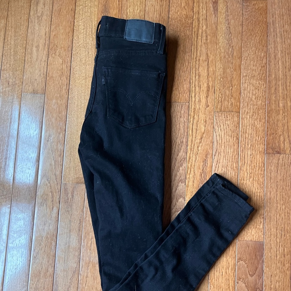 Levi's Black Skinny Jeans for Women